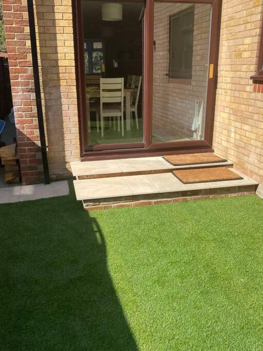 Beautiful 3 Bed Home In The Heart Of New Forest Hordle Экстерьер фото