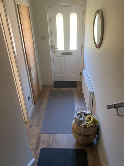 Beautiful 3 Bed Home In The Heart Of New Forest Hordle Экстерьер фото